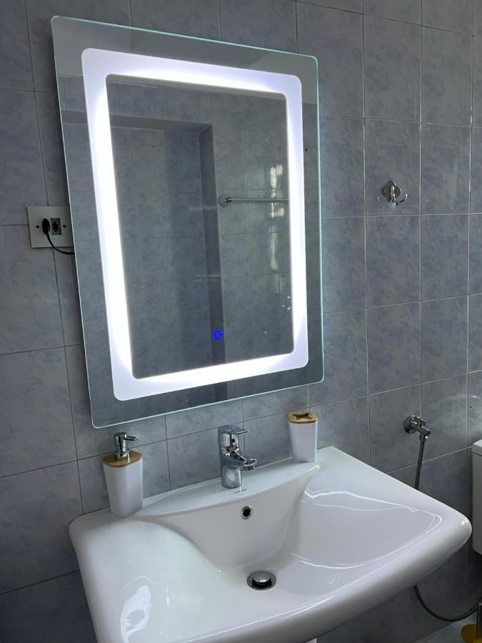 Apartment In Skanderbeg Square - Tirana Center 2 Exterior photo