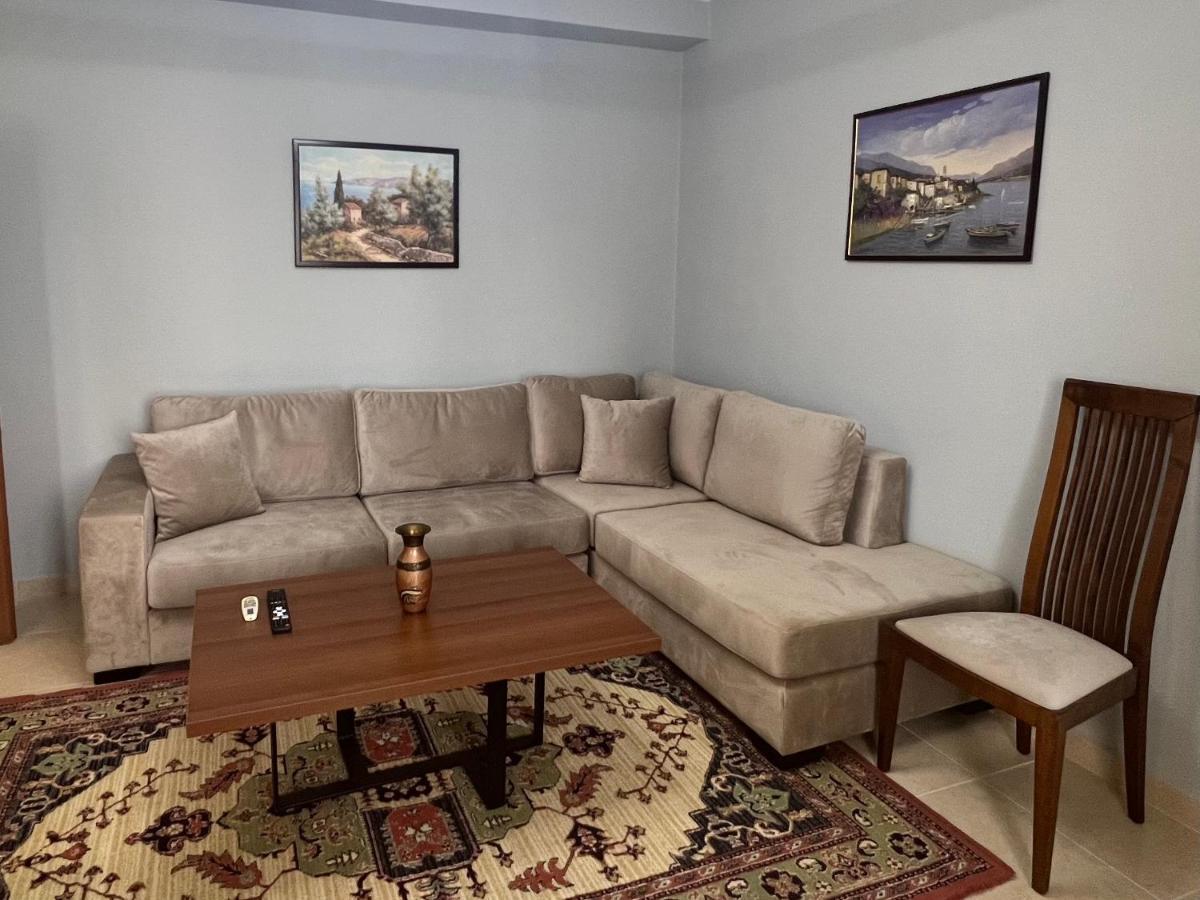 Apartment In Skanderbeg Square - Tirana Center 2 Exterior photo