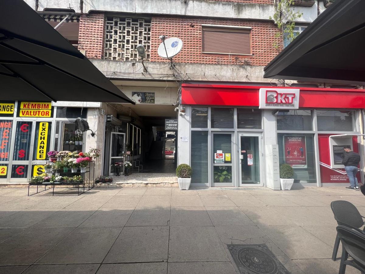 Apartment In Skanderbeg Square - Tirana Center 2 Exterior photo