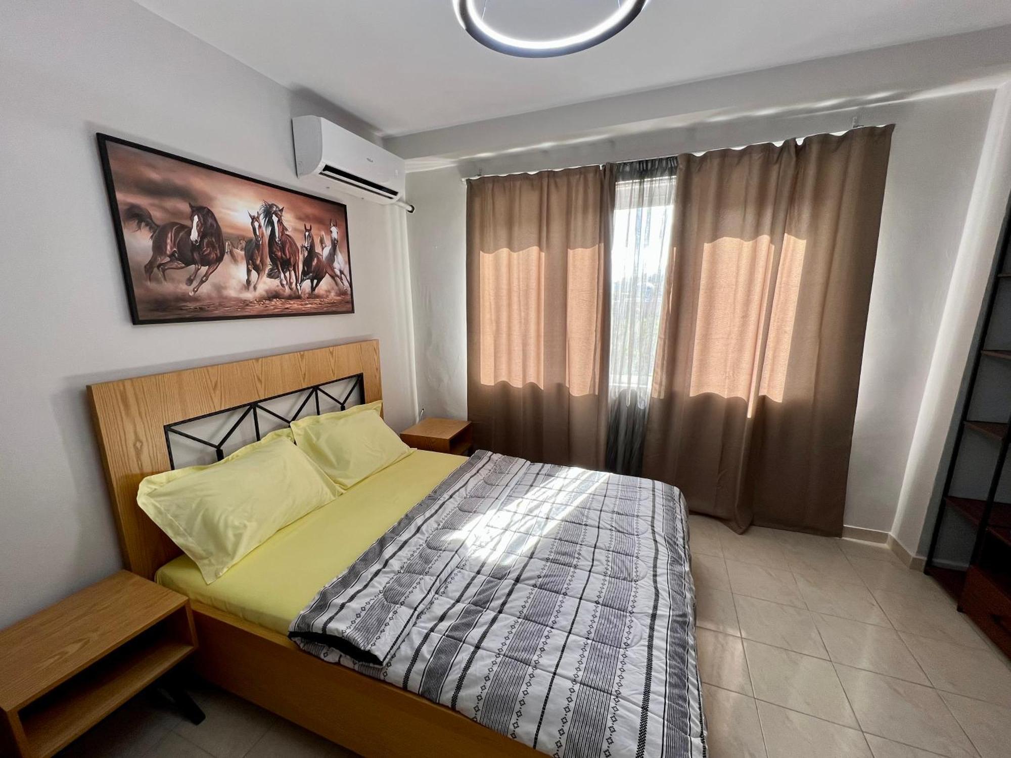 Apartment In Skanderbeg Square - Tirana Center 2 Exterior photo